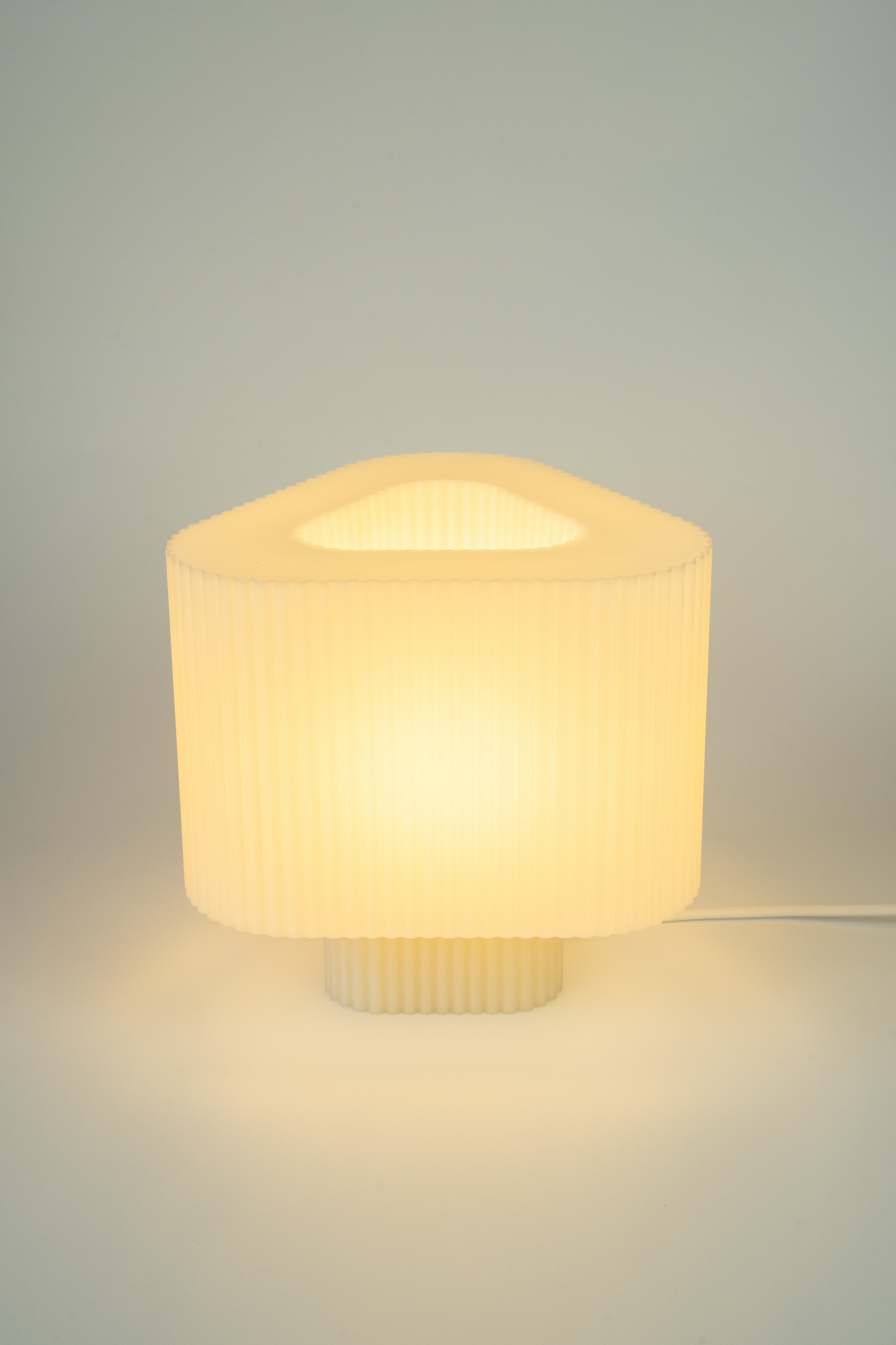 Triola Lampe Cloud White – Regular