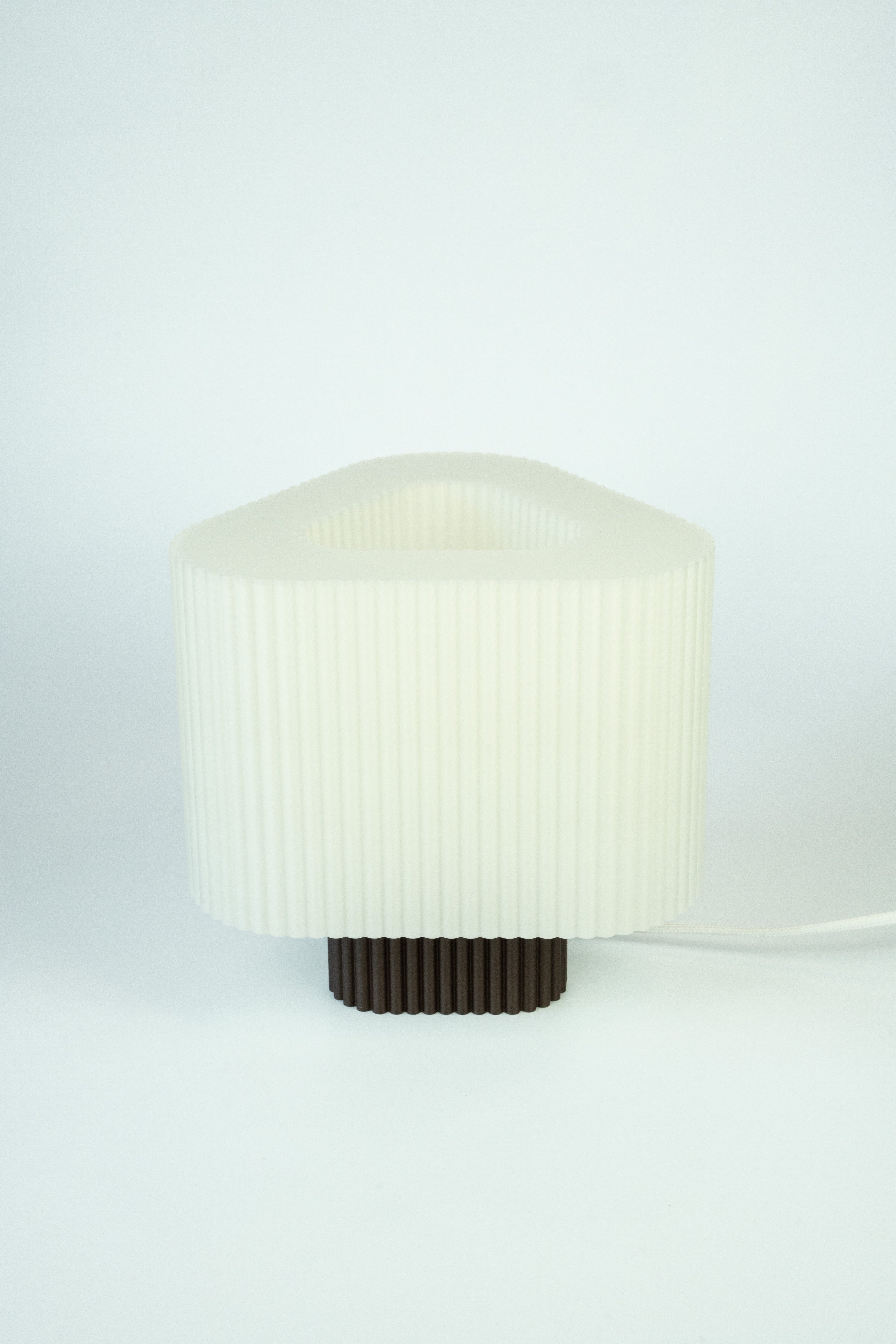 Triola Lampe Deep Mocha – Regular