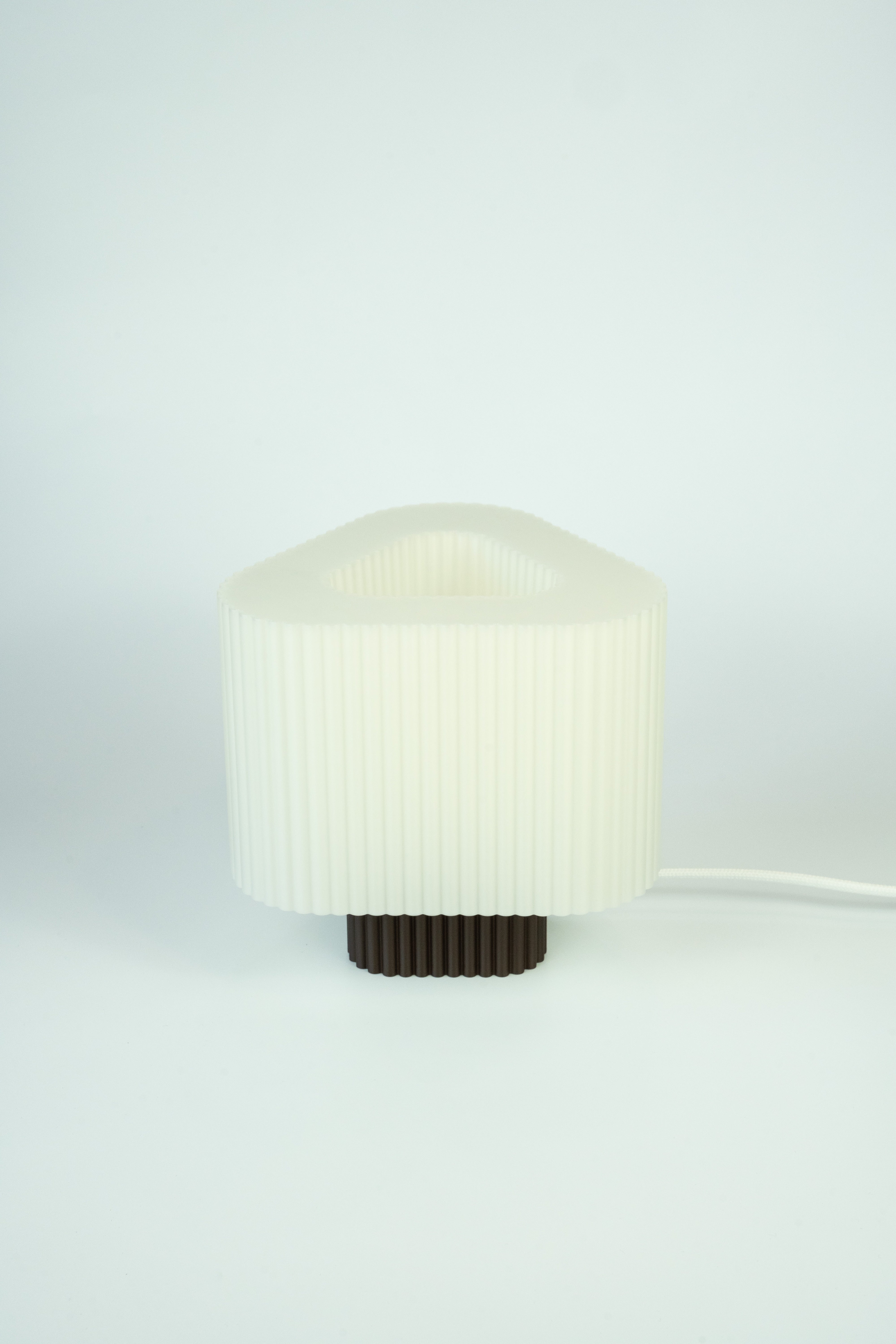 Triola Lampe Deep Mocha – Small